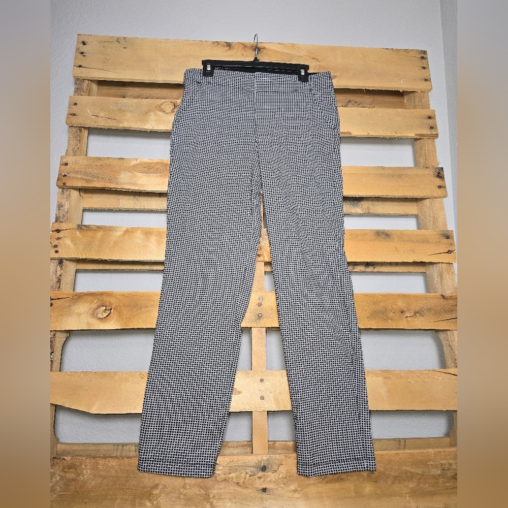 Black/White Pants Size:M/L